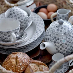 Bloomingville Elsa πιάτο ζυμαρικών Ø28 Cm -Κατάστημα Marimekko 47456 01 3 EnvironmentImage b7eba31185