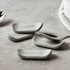 Staub New Truffle βάση για μαχαιροπήρουνα Λευκό συσκευασία 4 τεμαχίων -Κατάστημα Marimekko 502856 01 10 EnvironmentImage 24a21fa324
