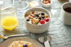 Staub New Truffle βάση για μαχαιροπήρουνα Λευκό συσκευασία 4 τεμαχίων -Κατάστημα Marimekko 502856 01 4 EnvironmentImage 11bedbab31