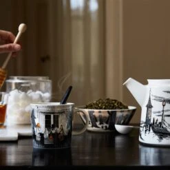 Arabia True To Its Origins Moomin κούπα 2017 -Κατάστημα Marimekko p 30010 01 02 7dc07794e5