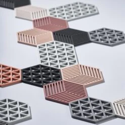 Zone Denmark Triangle βάση για πιατέλες -Κατάστημα Marimekko p 31002 01 05 887c220923