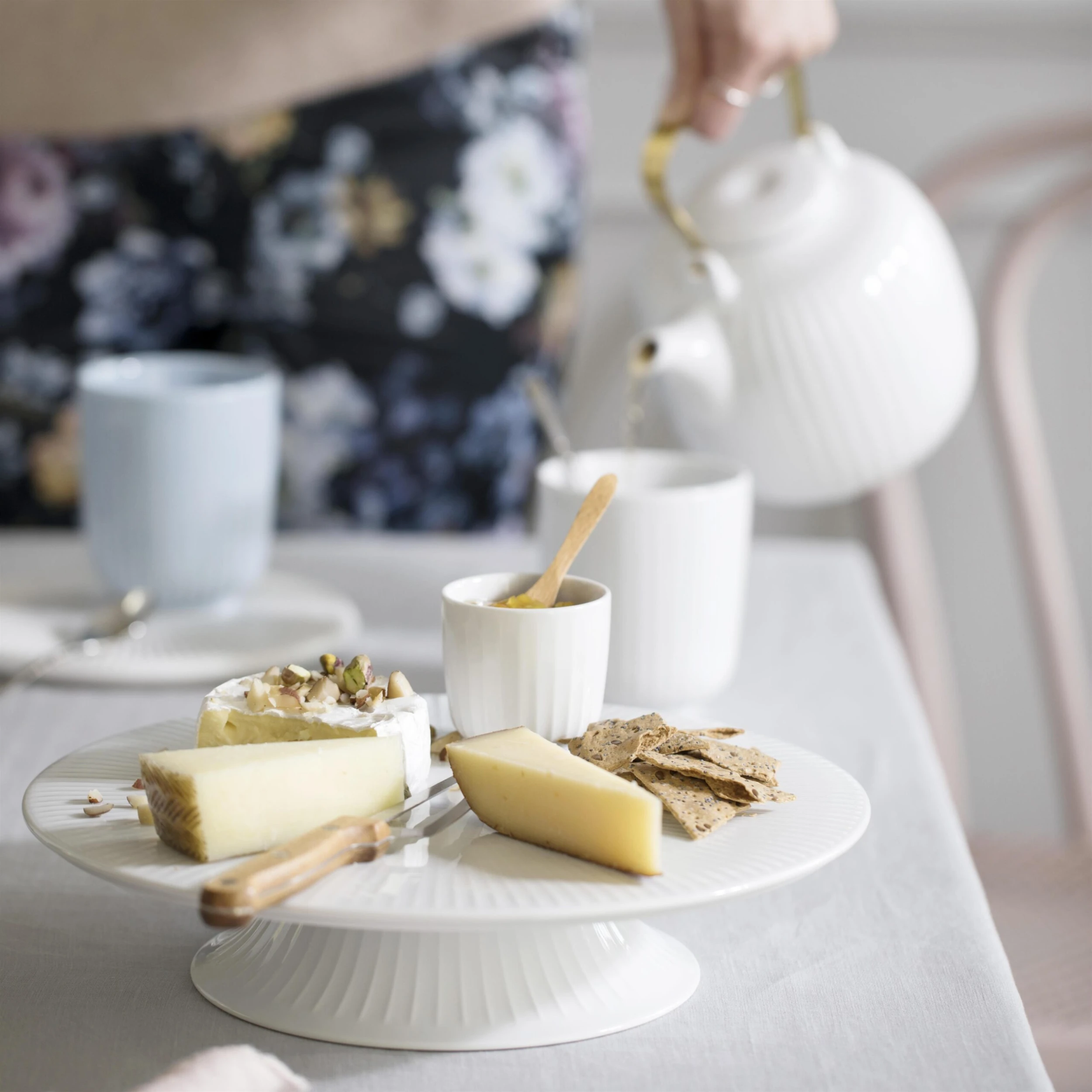 Kähler Hammershøi πιατέλα κέικ με βάση Ø30 Cm 3 Kähler Hammershøi πιατέλα κέικ με βάση Ø30 Cm - Image 3